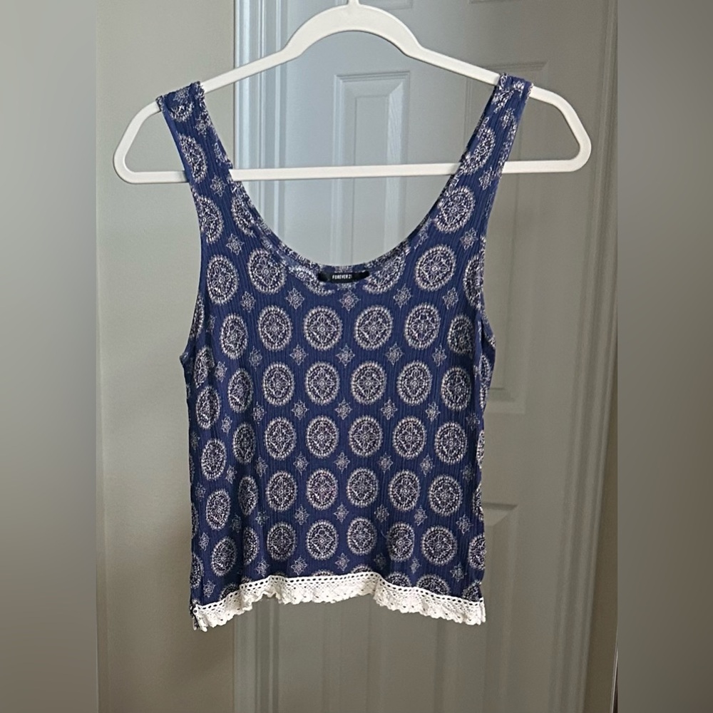 Forever 21 Sleeveless Crop Tank Top